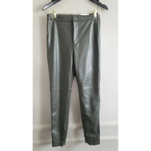 Zara Faux Leather Leggings Women's Medium Green  High Rise Ankle Zip Raw Hem - Picture 1 of 10